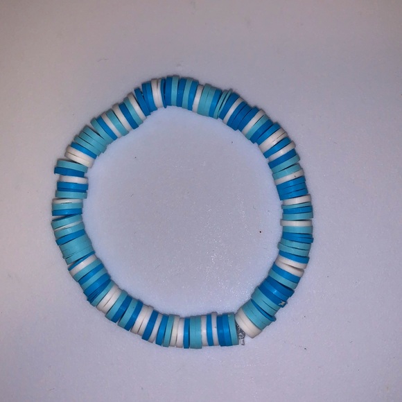 Hand made blue clay bead bracelet set. - Picture 4 of 5